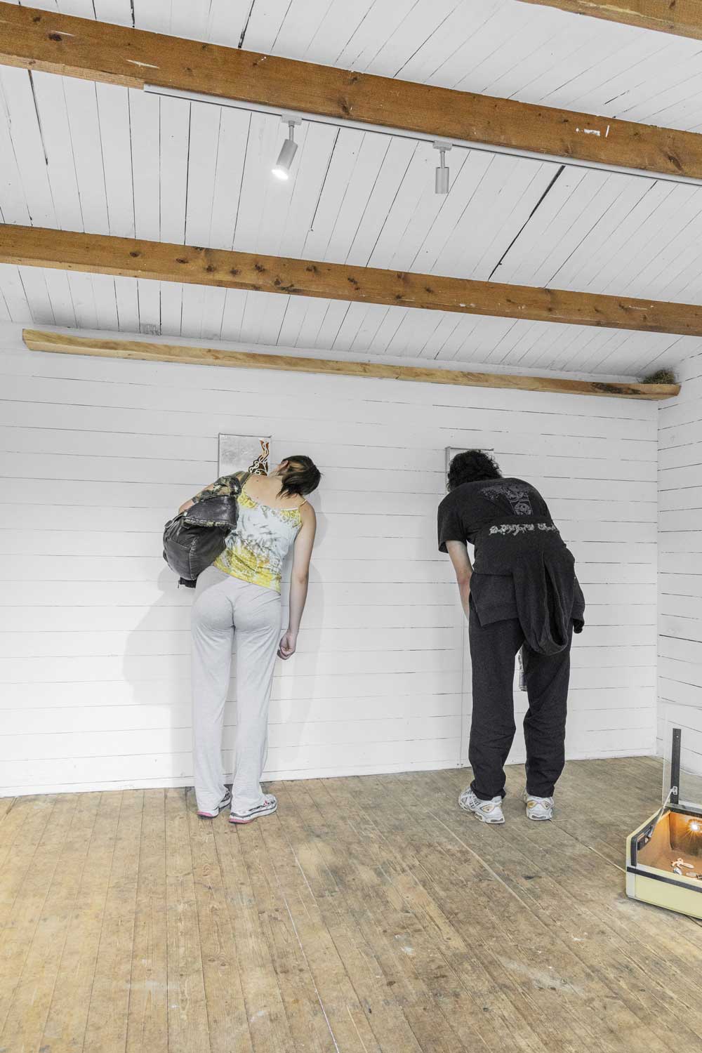 'Les objets parlent quand on ne regarde pas' by Sophie Conus