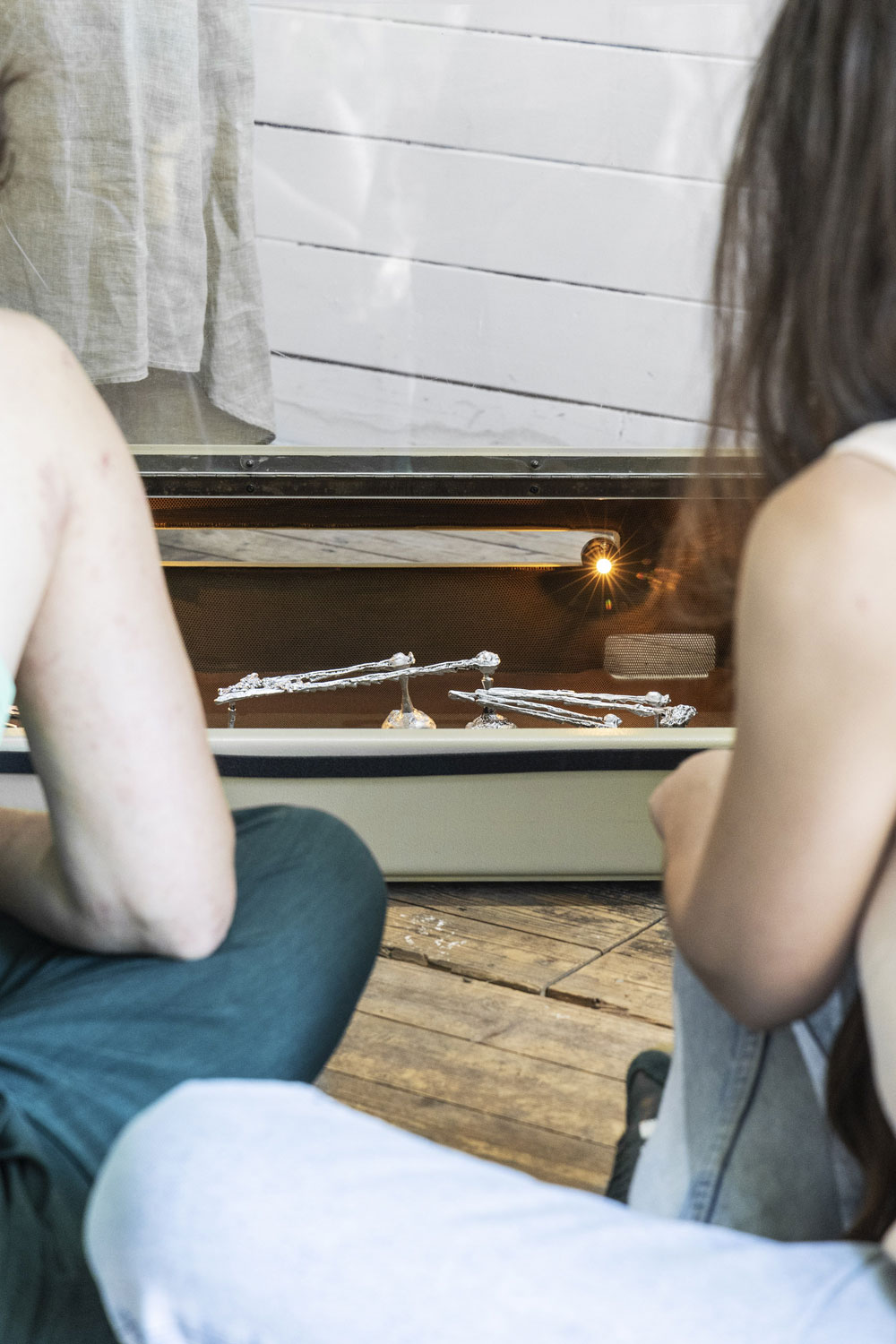 'Les objets parlent quand on ne regarde pas' by Sophie Conus